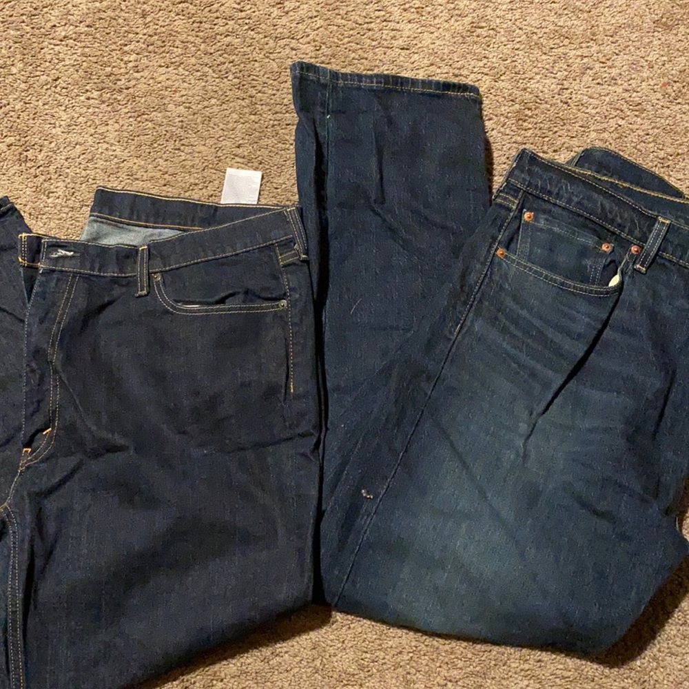 MENS JEANS - size w42 L30 & w40 L30
